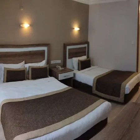 Hotel Dempa 3*