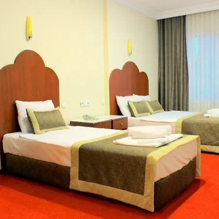 Hotel Dempa 3*