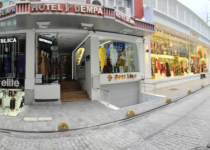 Dempa Bluemosque 酒店